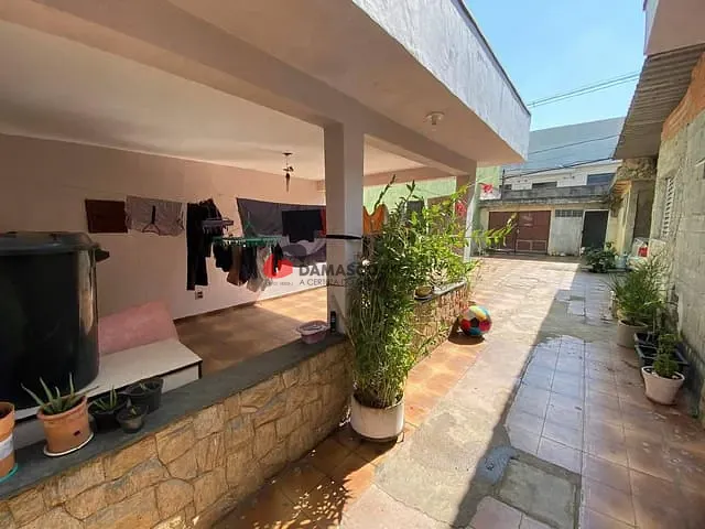 Casa com 221m² 2 quartos e 1 banheiro, à venda, no bairro Oswaldo Cruz em São Caetano do Sul