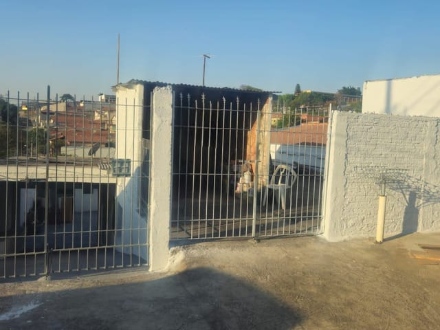 Casa com 360m² 2 quartos e 1 banheiro, à venda, no bairro Jardim Florence em Campinas