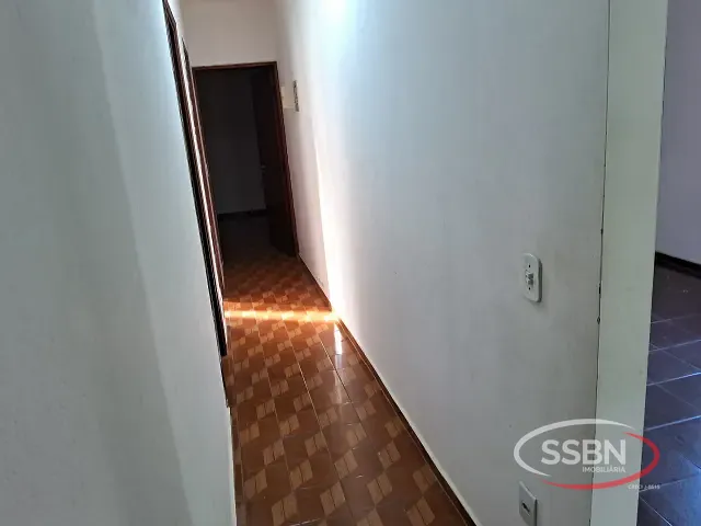 Casa 3 quartos e 2 banheiros, para alugar, no bairro Jardim Santa Rosa em Nova Odessa