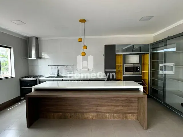 Casa com 520m² 3 quartos e 5 banheiros, à venda, no bairro Alphaville Flamboyant Residencial Araguaia em Goiânia
