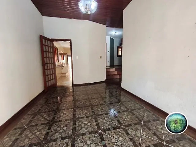 Casa 4 quartos e 6 banheiros, à venda, no bairro Centro em Votorantim