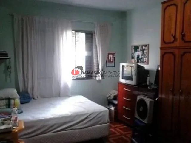 Casa com 275m² 5 quartos e 2 banheiros, à venda, no bairro Santa Paula em São Caetano do Sul
