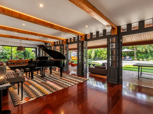 Casa com 1128m² 4 quartos e 5 banheiros, à venda, no bairro Alto de Pinheiros em São Paulo