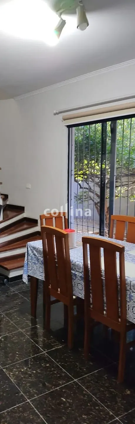 Casa, 4 quartos, 142 m² - Foto 1