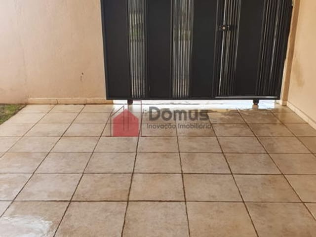 Casa à venda, no bairro Parque das Palmeiras em Pindamonhangaba