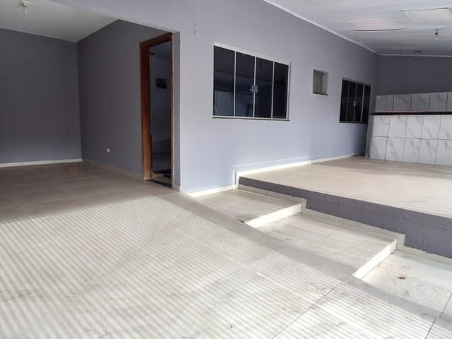 Casa 3 quartos e 2 banheiros, para alugar, no bairro Jardim do Café 2 em Cambé