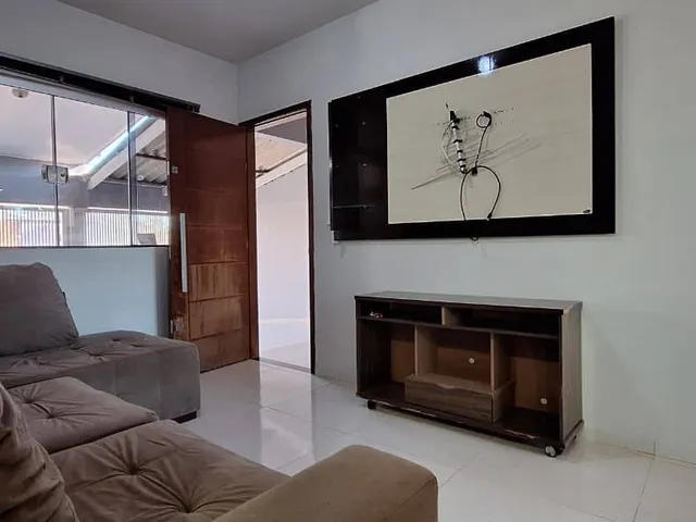 Casa 3 quartos e 2 banheiros, para alugar, no bairro Jardim do Café 2 em Cambé