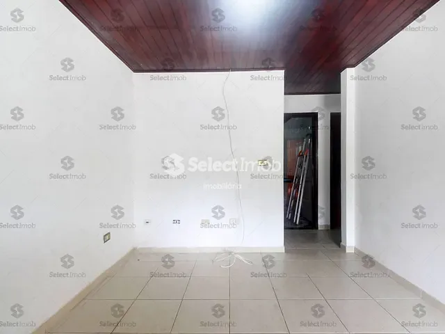 Casa com 200m² 2 quartos e 2 banheiros, à venda, no bairro Jardim Bela Vista em Mauá