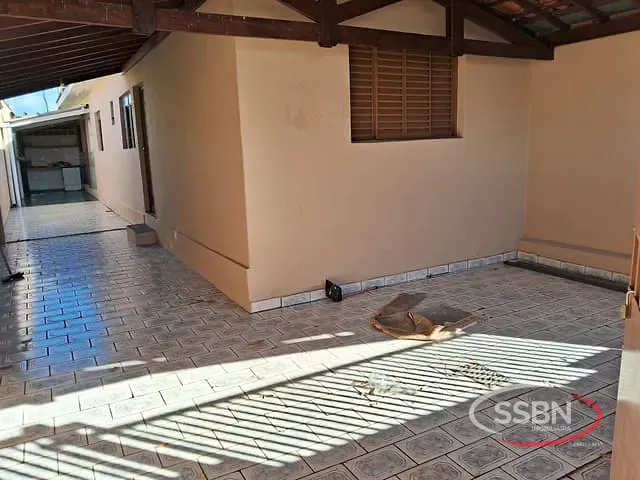 Casa 2 quartos e 1 banheiro, para alugar, no bairro Jardim Santa Rosa em Nova Odessa