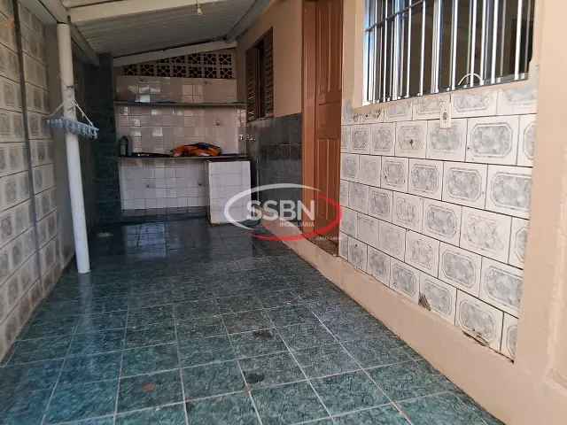Casa 2 quartos e 1 banheiro, para alugar, no bairro Jardim Santa Rosa em Nova Odessa