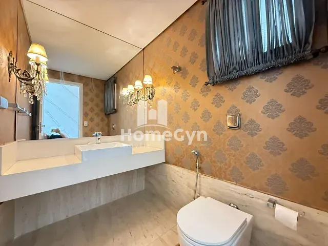 Casa com 434m² 3 quartos e 5 banheiros, à venda, no bairro Jardins Verona em Goiânia