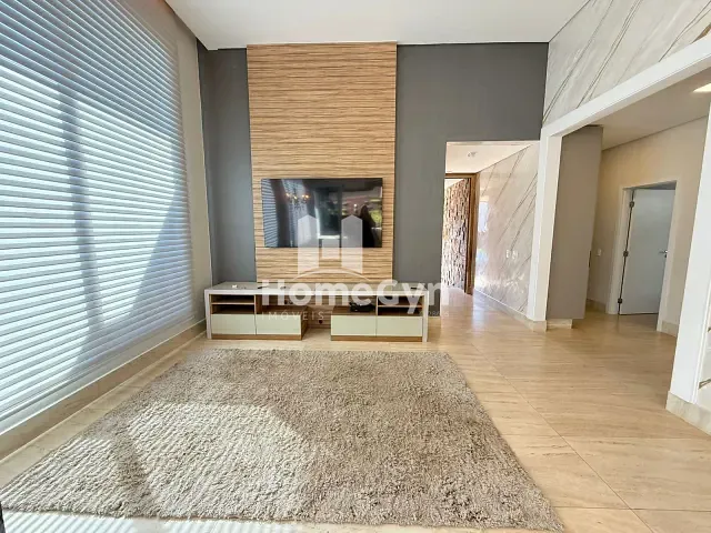 Casa com 434m² 3 quartos e 5 banheiros, à venda, no bairro Jardins Verona em Goiânia