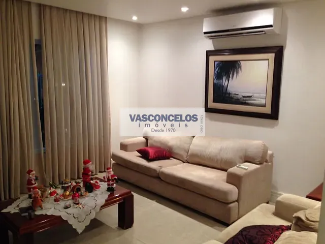 Casa com 313m² 4 quartos e 2 banheiros, à venda, no bairro Bosque dos Eucaliptos em São José dos Campos
