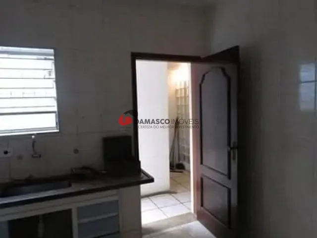 Casa com 175m² 3 quartos e 1 banheiro, à venda, no bairro Olímpico em São Caetano do Sul