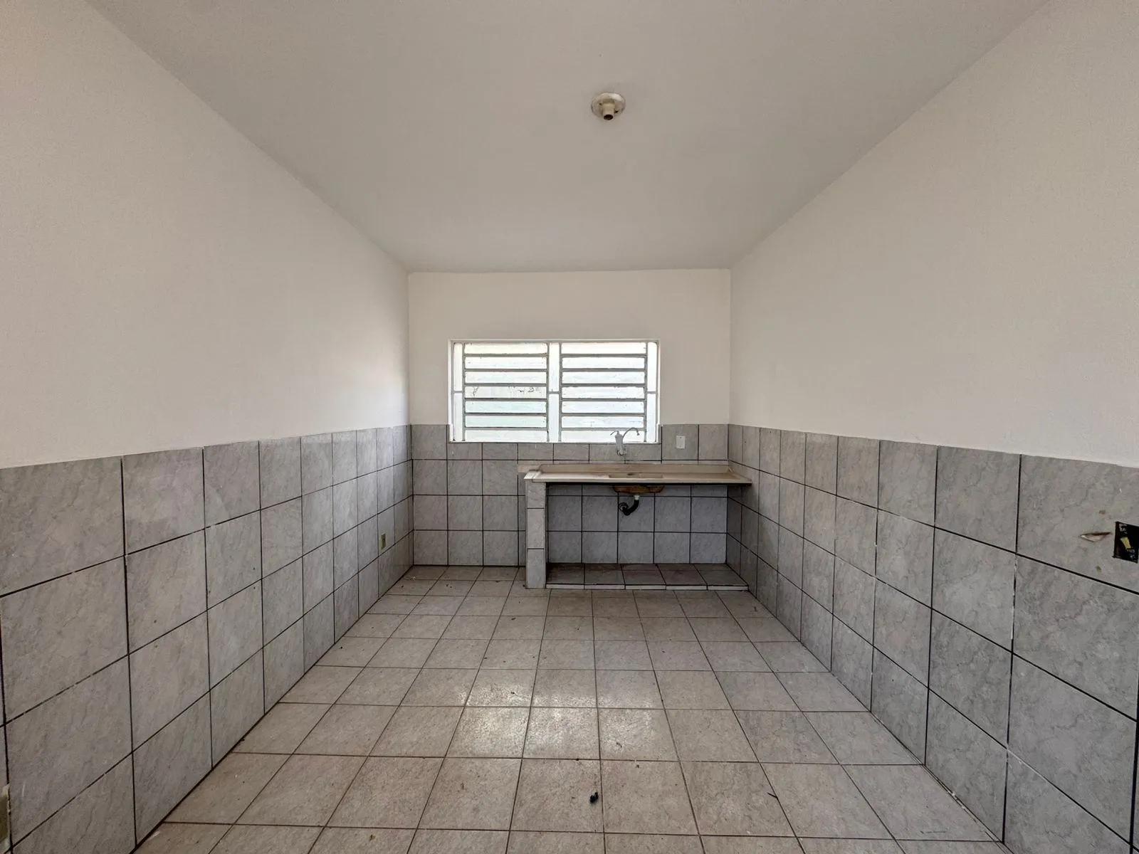 Casa, 1 quarto, 390 m² - Foto 25