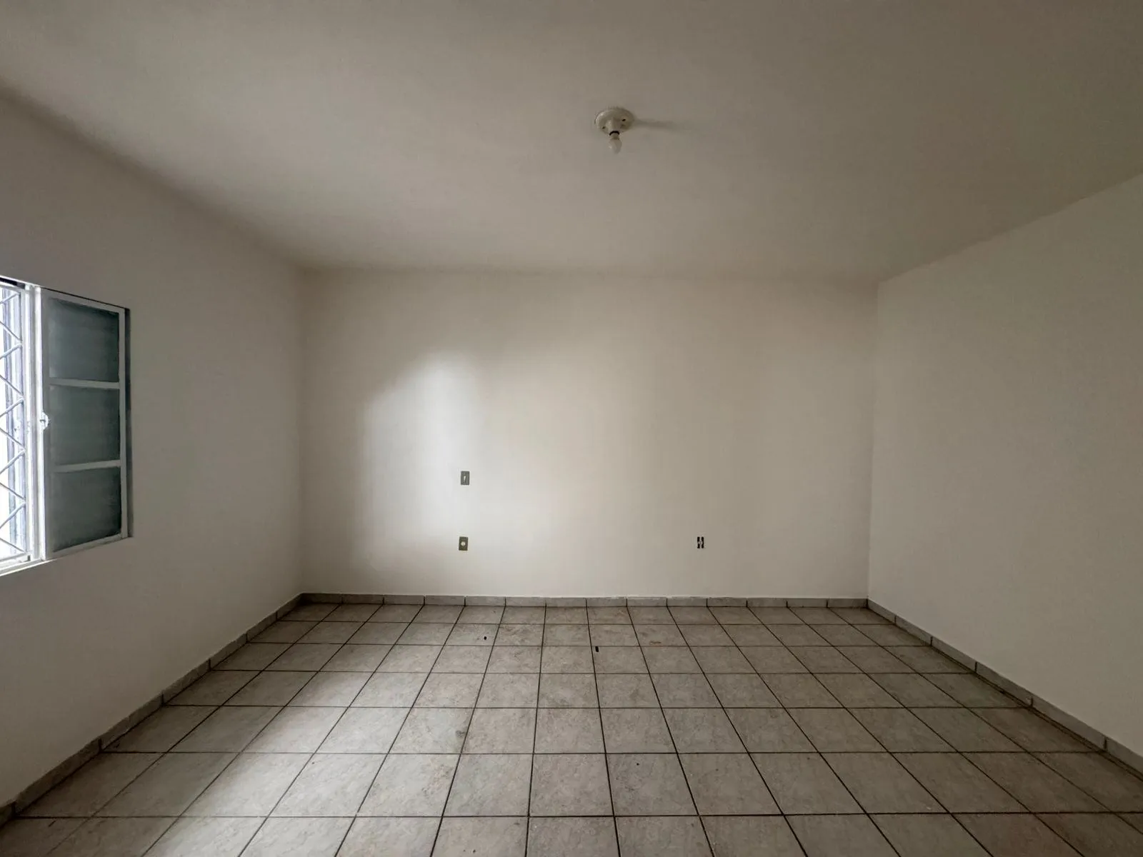 Casa, 1 quarto, 390 m² - Foto 28