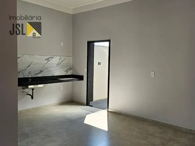 Casa com 150m² 3 quartos e 2 banheiros, à venda, no bairro Vila Santos em Caçapava