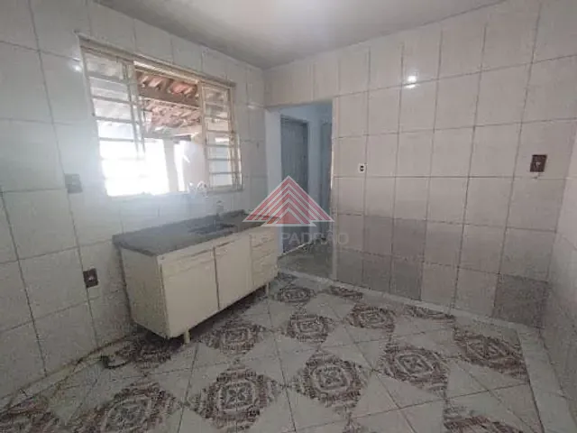 Casa com 258m² 3 quartos e 2 banheiros, à venda, no bairro Jardim Haydee em Mauá