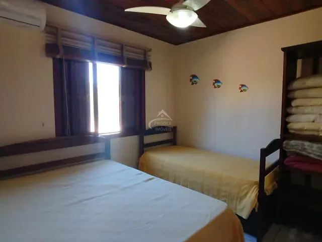Casa com 111m² 2 quartos e 3 banheiros, à venda, no bairro Boraceia em Bertioga