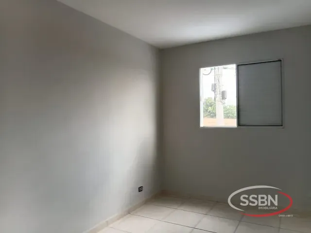 Casa 2 quartos e 2 banheiros, para alugar, no bairro Jardim Marajoara em Nova Odessa