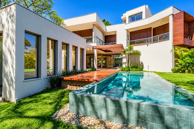 Casa com 800m² 5 quartos e 7 banheiros, à venda, no bairro Boaçava em São Paulo