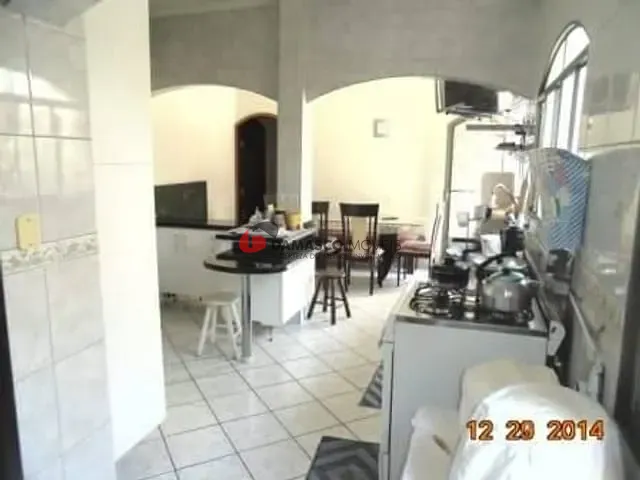 Casa com 195m² 3 quartos e 2 banheiros, à venda, no bairro Vila Metalúrgica em Santo André