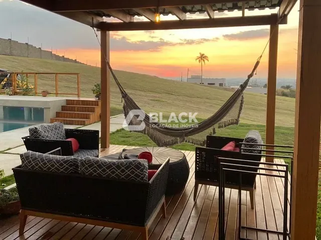 Casa com 1100m² 4 quartos e 5 banheiros, à venda ou para alugar, no bairro Kurumin em Itu