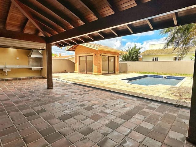 Casa com 600m² 4 quartos e 2 banheiros, à venda, no bairro Loteamento Residencial Barão do Café em Campinas