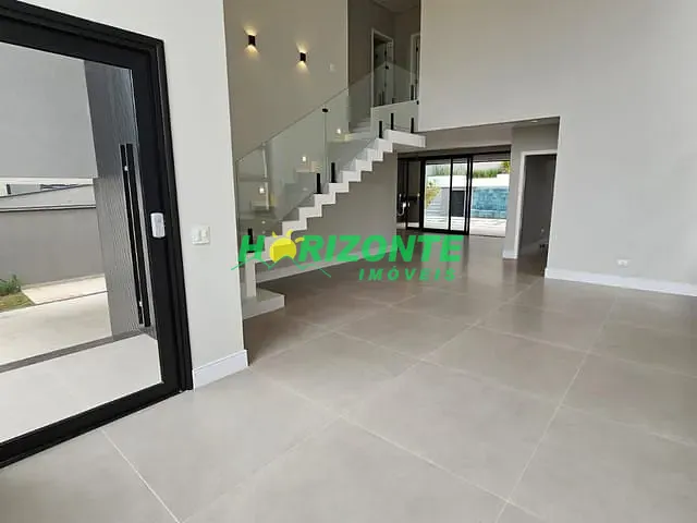 Casa com 460m² 4 quartos e 6 banheiros, à venda, no bairro urbanova em São José dos Campos