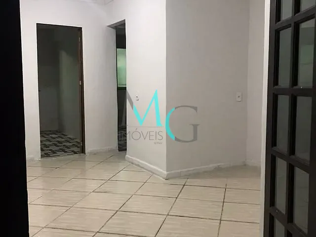 Casa 1 quarto e 1 banheiro, para alugar, no bairro Campo Grande em Rio de Janeiro