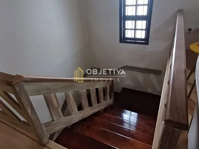Casa com 396m² 4 quartos e 4 banheiros, à venda, no bairro Petrópolis em Novo Hamburgo