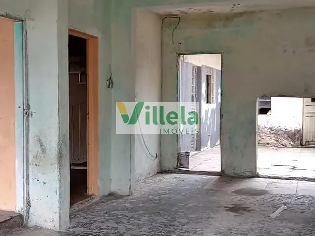 Casa 4 quartos e 2 banheiros, à venda, no bairro Vila Varela em Poá