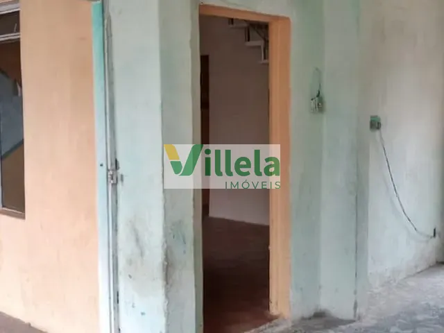 Casa 4 quartos e 2 banheiros, à venda, no bairro Vila Varela em Poá