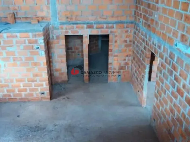 Casa com 1300m² 4 quartos e 4 banheiros, à venda, no bairro Jardim Mirante em Águas de Lindóia