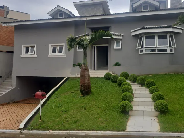 Casa com 370m² 4 quartos e 5 banheiros, à venda, no bairro Alphaville em Santana de Parnaíba