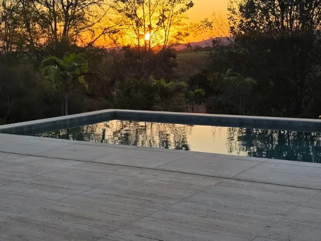Casa com 921m² 6 quartos e 8 banheiros, à venda, no bairro Condomínio Quinta da Baroneza II em Bragança Paulista