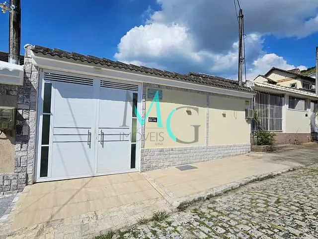 Casa 2 quartos e 2 banheiros, à venda, no bairro Campo Grande em Rio de Janeiro