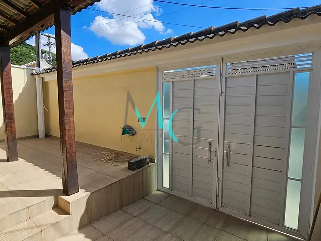 Casa 2 quartos e 2 banheiros, à venda, no bairro Campo Grande em Rio de Janeiro