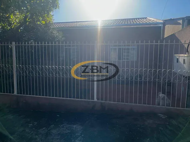 Casa com 200m² 2 quartos e 1 banheiro, à venda, no bairro Jardim Campos Verdes em Londrina