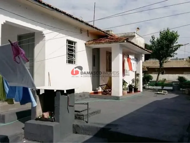 Casa com 440m² 2 quartos e 1 banheiro, à venda, no bairro Santa Paula em São Caetano do Sul