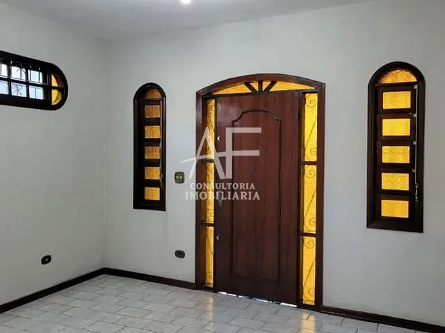 Casa com 162m² 2 quartos e 1 banheiro, à venda, no bairro Vila Nossa Senhora das Graças em Taubaté