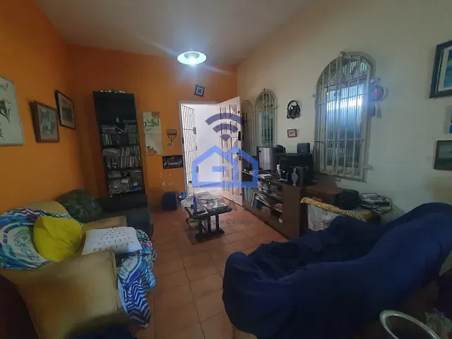 Casa 2 quartos e 2 banheiros, à venda, no bairro Balneário dos Golfinhos em Caraguatatuba