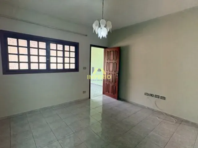 Casa com 125m² 2 quartos e 2 banheiros, à venda, no bairro Jardim Maria José em Salto