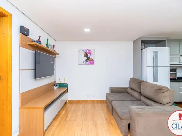 Casa 3 quartos e 2 banheiros, à venda, no bairro Cajuru em Curitiba