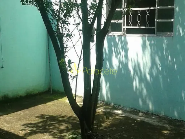 Casa 2 quartos e 1 banheiro, à venda, no bairro Vila Velha em Roseira