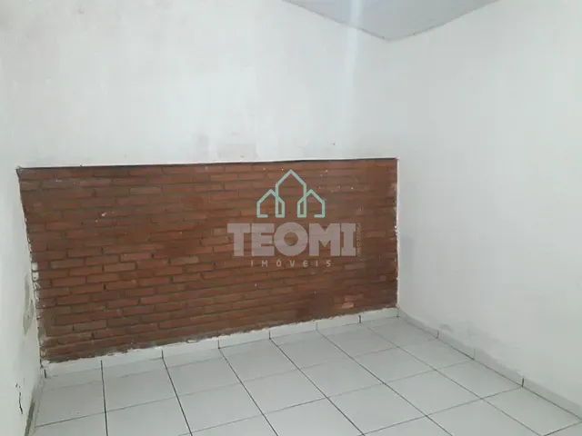 Casa com 125m² 2 quartos e 1 banheiro, à venda, no bairro Vila São Geraldo em Taubaté