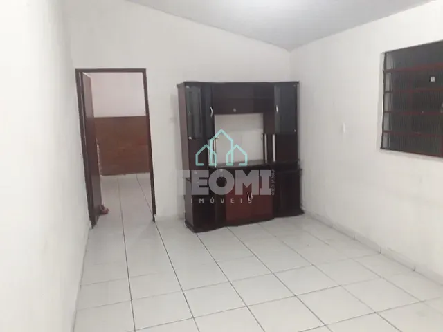 Casa com 125m² 2 quartos e 1 banheiro, à venda, no bairro Vila São Geraldo em Taubaté
