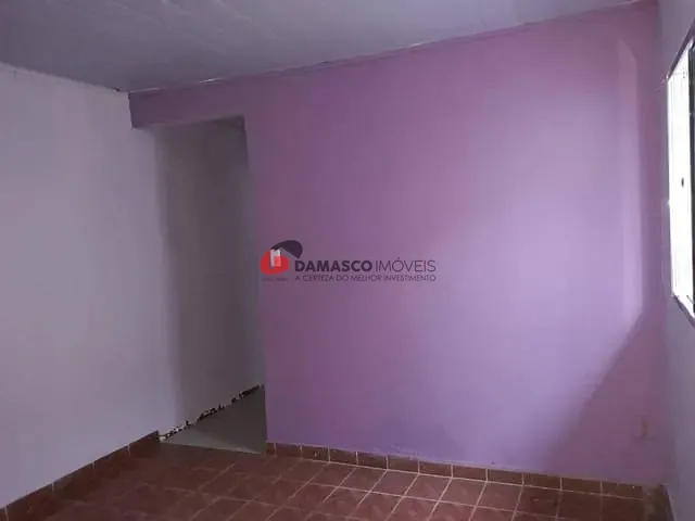 Casa 1 quarto e 1 banheiro, para alugar, no bairro Santa Paula em São Caetano do Sul