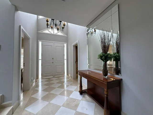 Casa com 740m² 4 quartos e 6 banheiros, à venda, no bairro Tamboré em Santana de Parnaíba