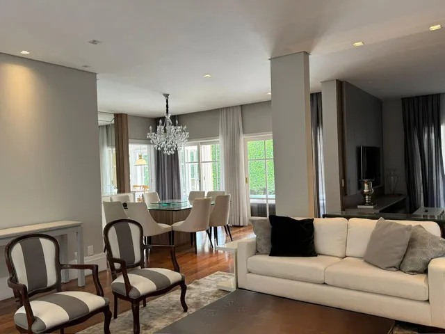 Casa com 740m² 4 quartos e 6 banheiros, à venda, no bairro Tamboré em Santana de Parnaíba